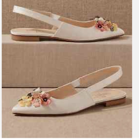 NWOT POKEMAOKE SIZE 40 FLOWERS IVORY FLATS EVENING FORMAL SLIP ON SLING BACK - Picture 1 of 3